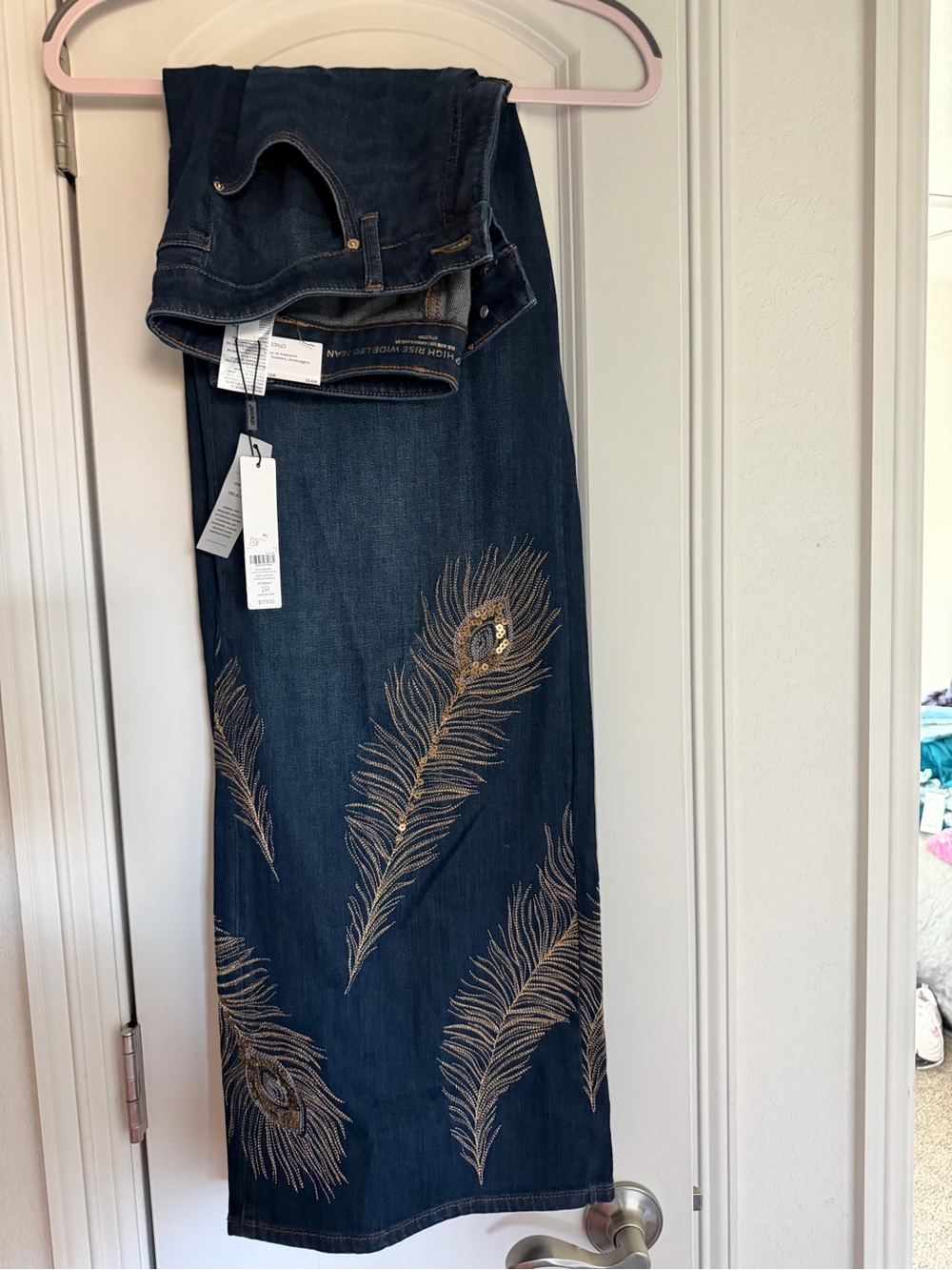 Chico's Dark Blue Jeans with Gold Peacock Feather Embroidery Size 2 (12)